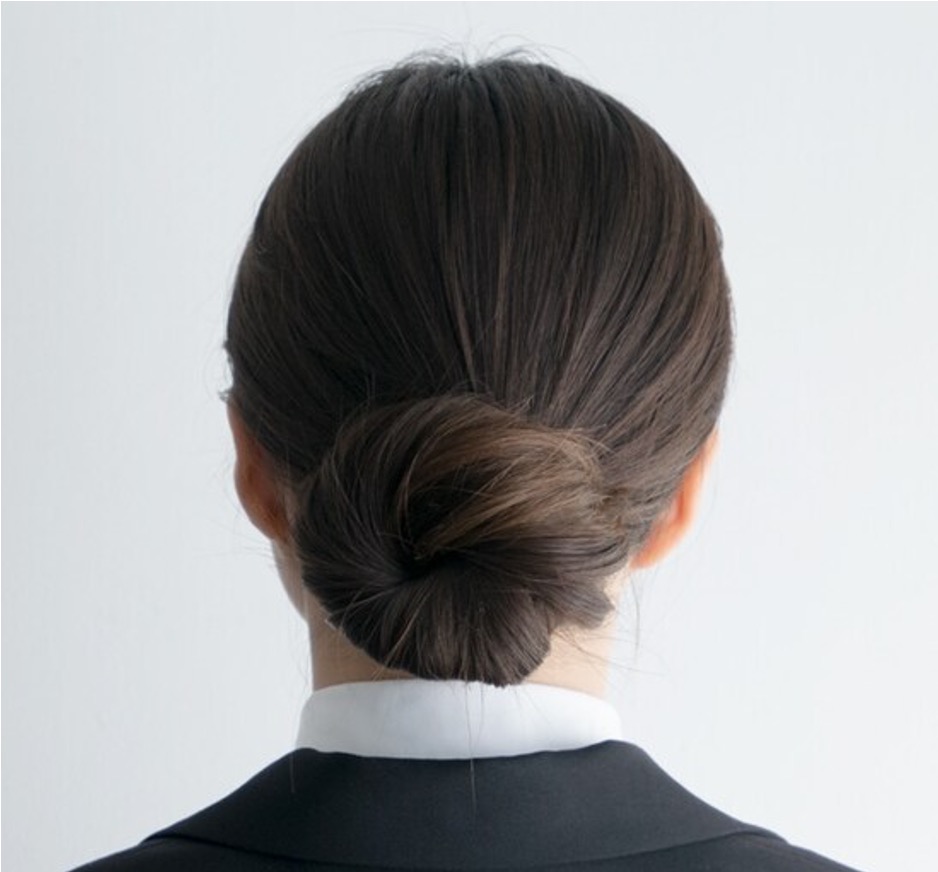 お団子ヘアの写真