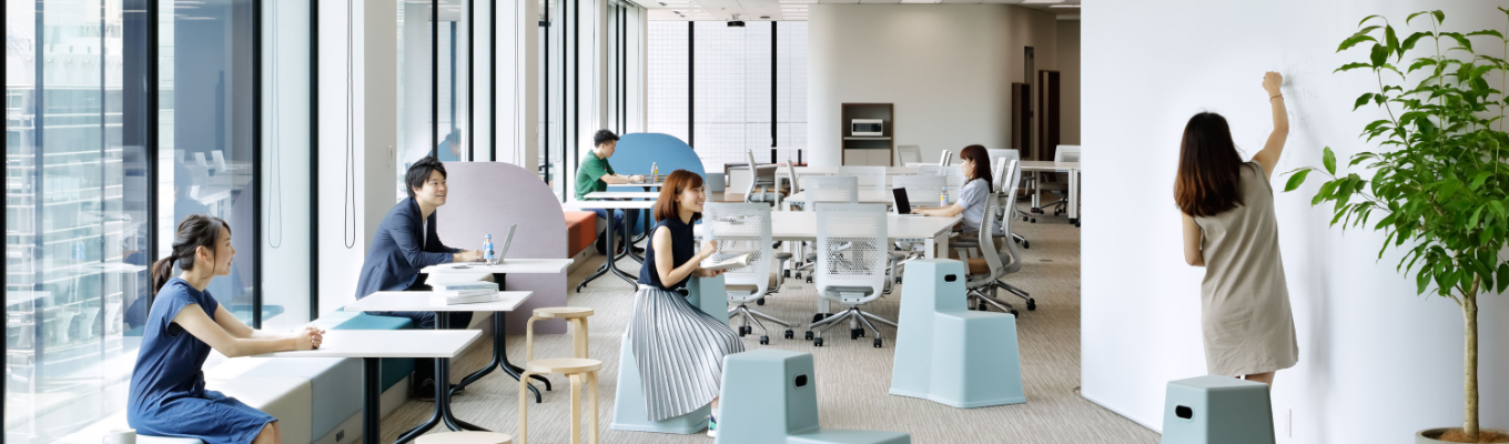 【24卒本選考最終月】 東証プライム市場上場 平均年齢29.0歳でマネージャー不在、全メンバーが裁量権を持ったティール型組織 | オンライン会社説明会募集