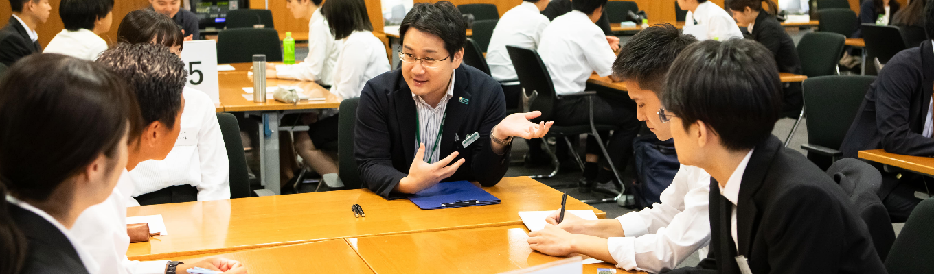 【授業の合間や終わりに、ドリンク片手に気軽に参加できる！】（近畿圏）明治安田知るカフェセミナー＃若手活躍＃福利厚生＃多様な働くフィールドイベント