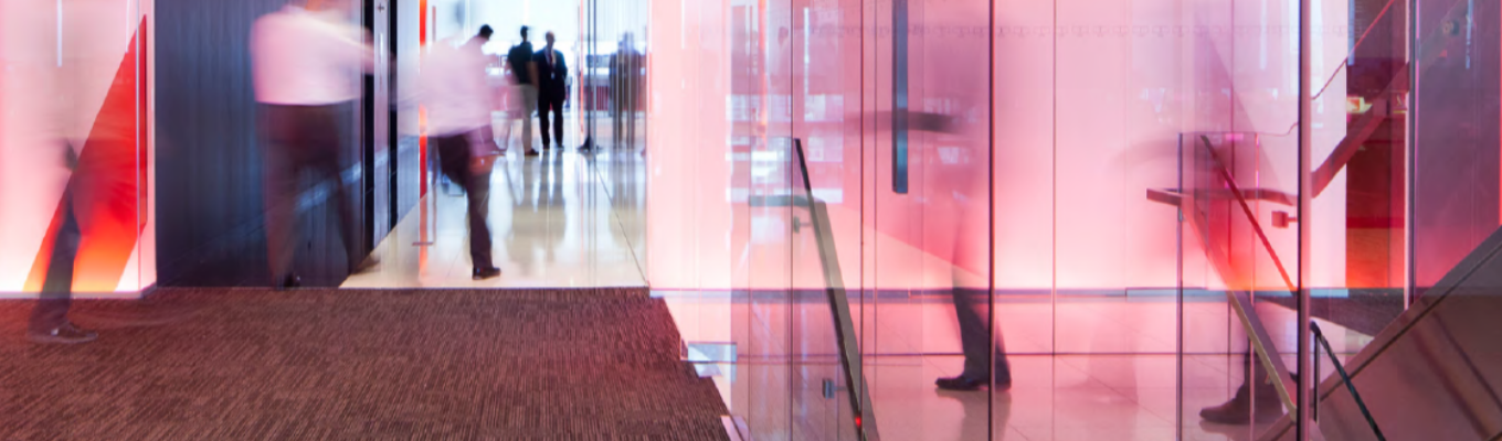 【ブルームバーグ】アナリティクス＆営業｜正社員募集