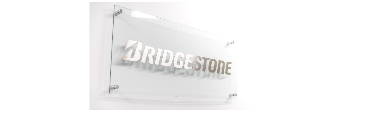 【2週間で内定(オンライン開催)】国内シェアNo1の基盤で挑む！タイヤ業界をリードし「売れる仕組み」を構築するブリヂストンの会社説明会募集