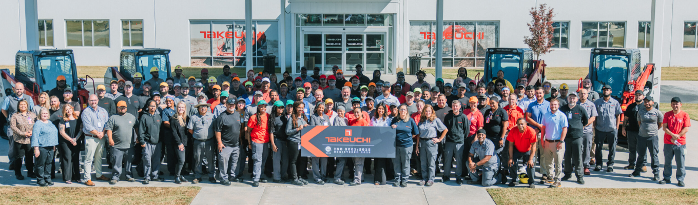 【グローバル職仕事体験/早期選考直結】小型建機で世界初・世界シェアトップクラス！営業利益率16%超を誇る超高収益メー カー｜2年目海外出張も｜長野から世界160ヶ国を動かす少数精鋭集団