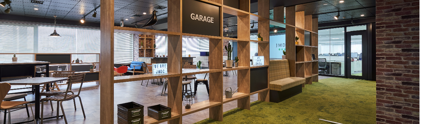 ★早期内定【28卒 ビジネス総合職 本選考受付中】ヘルスビッグデータ×データサイエンスで社会課題解決に挑むJMDC