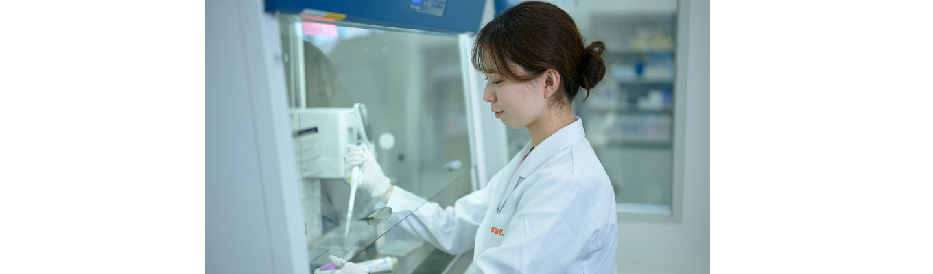 <早期選考直結セミナー>【検査×ITで医療を支える東証プライム企業】医療の“しくみ”と仕事の全体像を1日で理解!/受託臨床検査業界で国内最大のシェア20%越え×世界最大級のラボラトリー×テレワーク・フレックス制などの働きやすい制度充実!