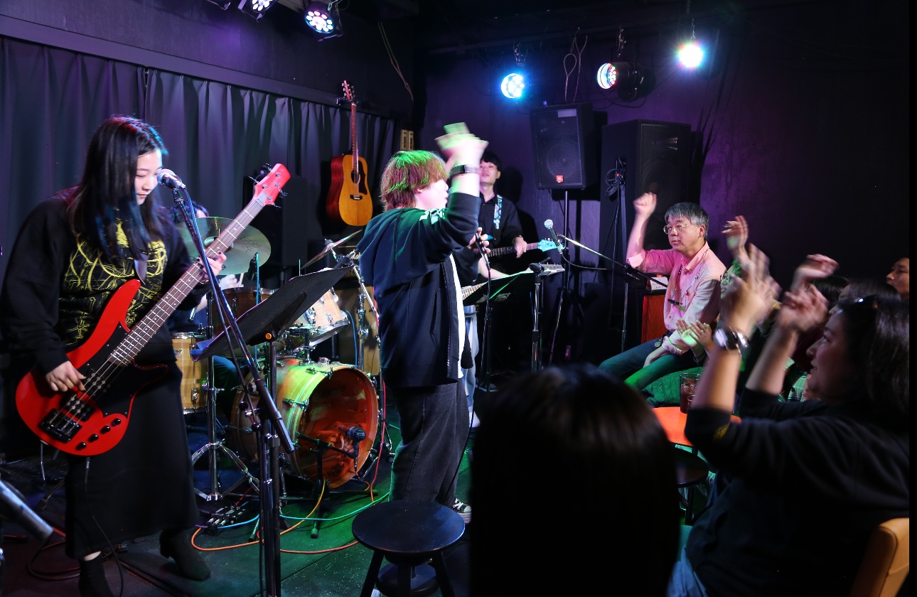 公式からユニークな有志の集まりまで！「仕事も遊びも全力」な部活動＆イベント