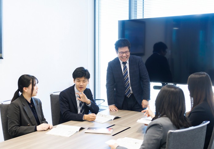「チームで人材を育てる文化」が根付く環境です