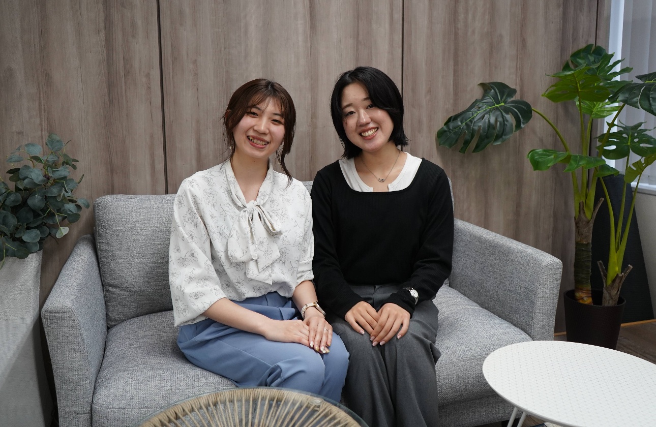 自由な服装と手厚い福利厚生