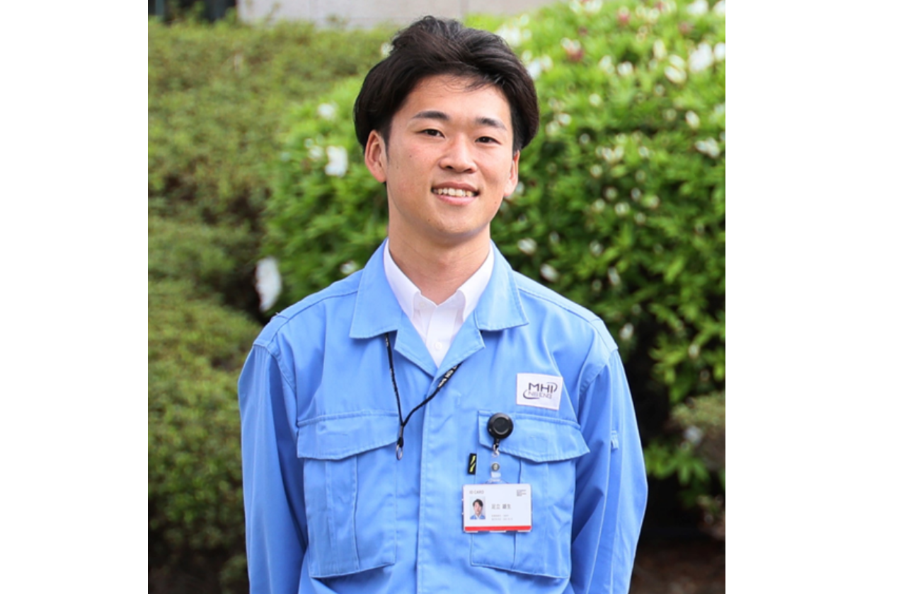 先輩社員インタビュー 足立 雄生