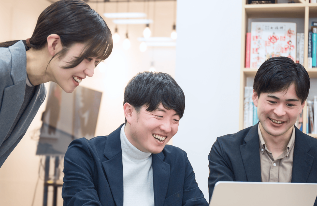 挑戦を称え、共に最適解を追求する