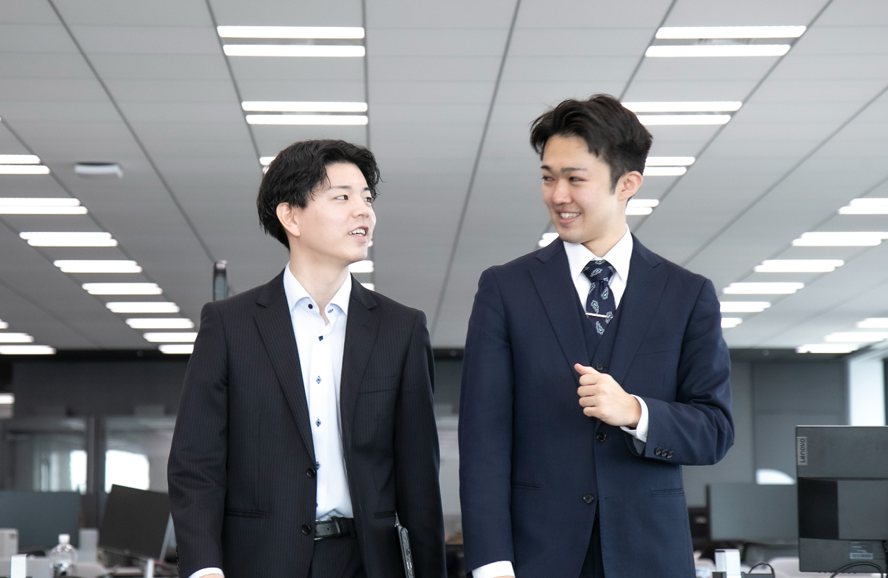 「集合天才」の価値観が生む、教えあう高めあう文化