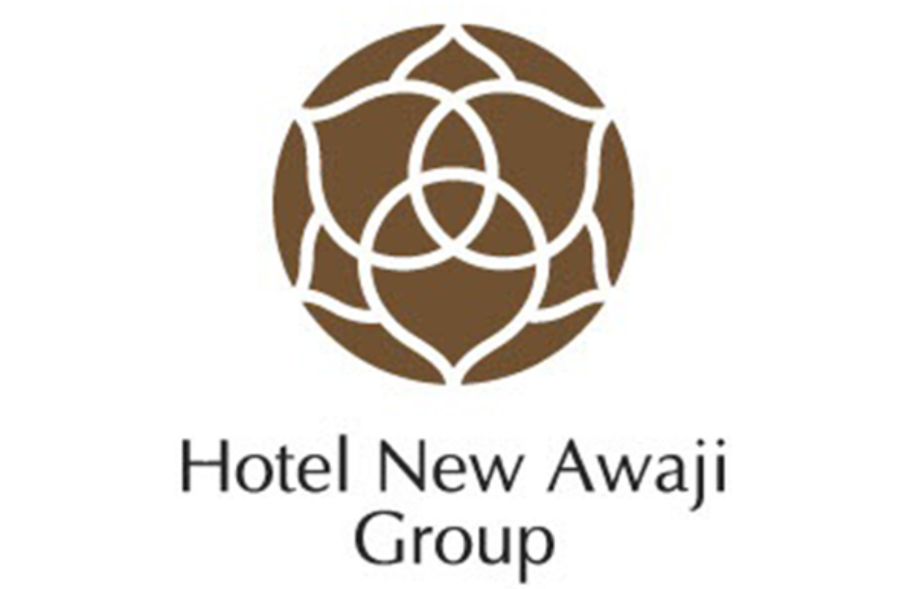 大ホテルを次々に再生する