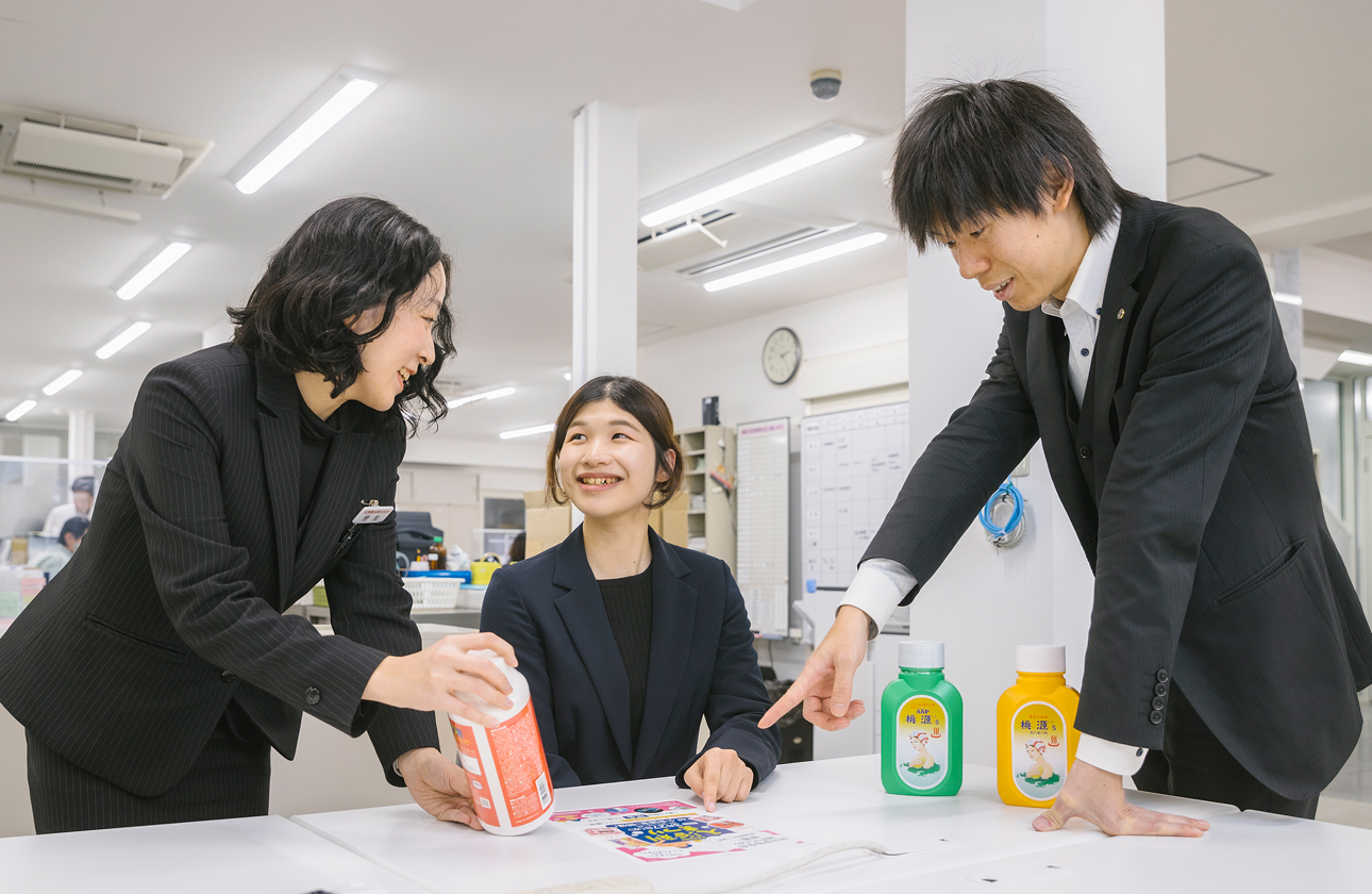 自由な発想でものづくりを行なっています。