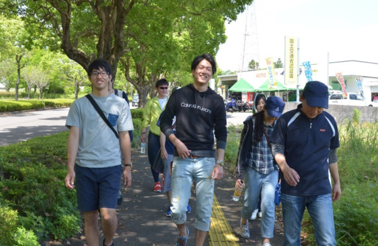各部門毎に、社内イベントを計画し行っています。情友会メンバー（毎年更新）が主体となり、楽しくコミュニケーションを図っています。