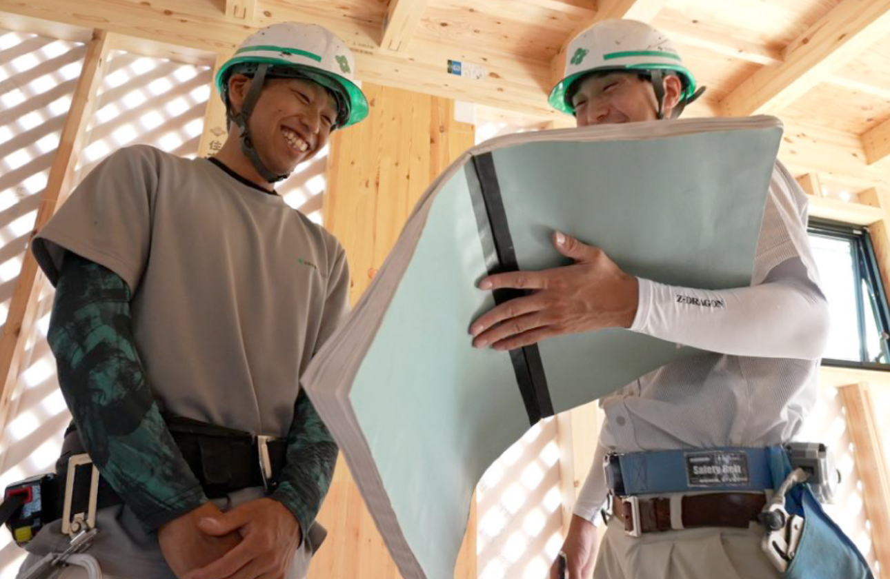 普段から社員同士のコミュニケーションが図られています。立場の異なる社員や職人さんと一緒に仕事をするため、お互いの意思疎通が重要です。