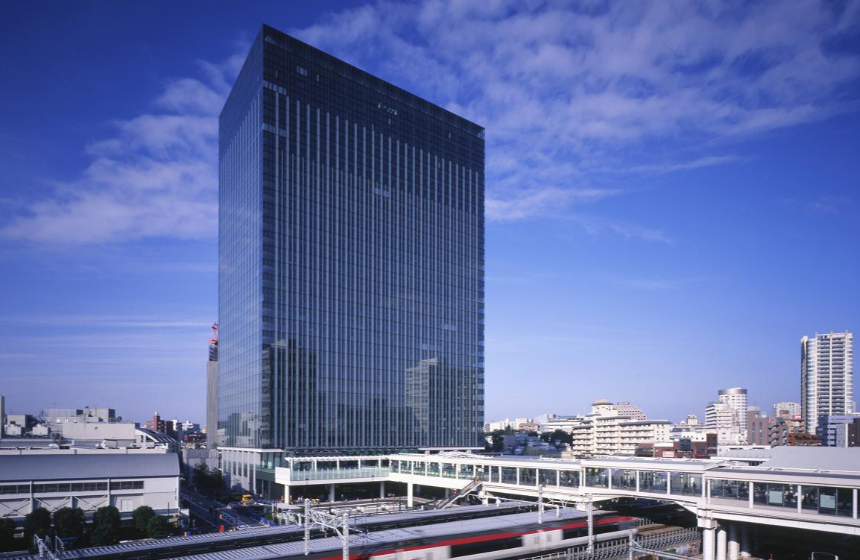 勤務地は東京