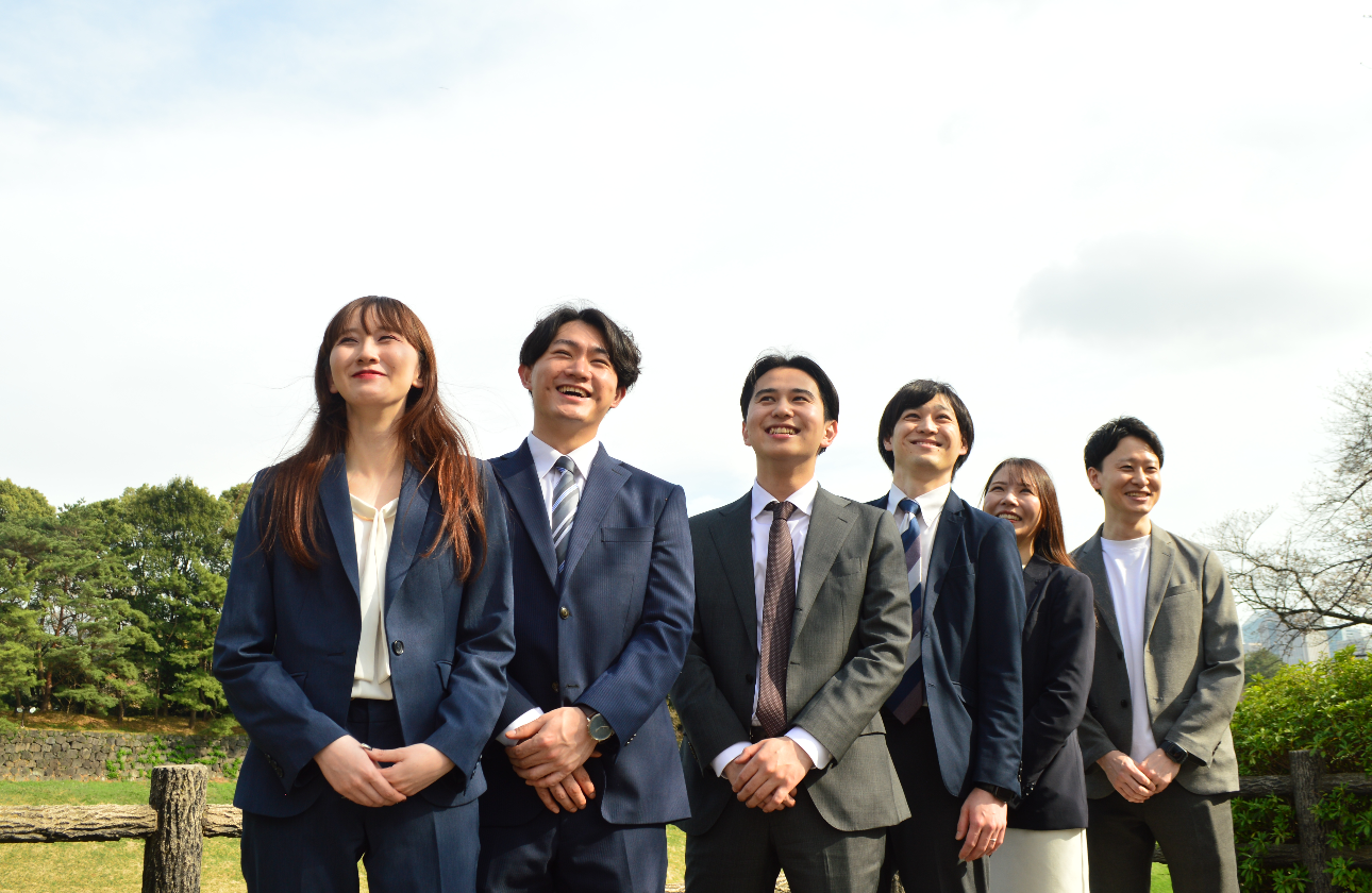 社会を変える自社プロダクトと、確かな実績があります。