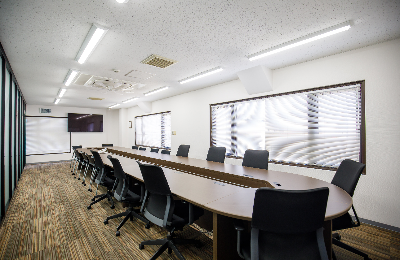 人が全て、だから教育に力を入れています