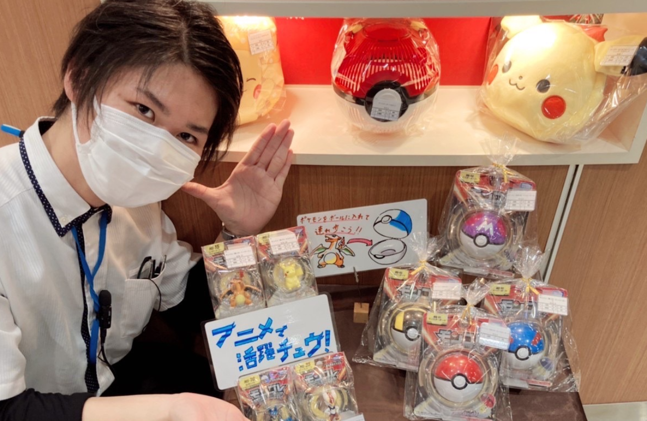 パチンコホールは遊技だけがお客様に提供するサービスではないので、
こんな風に自分の好きな事を賞品企画として提案できます！