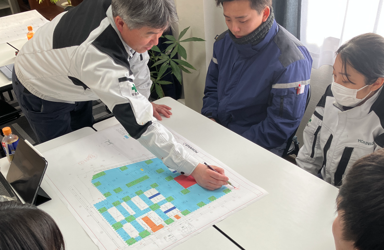 若手勉強会の様子(育成制度)