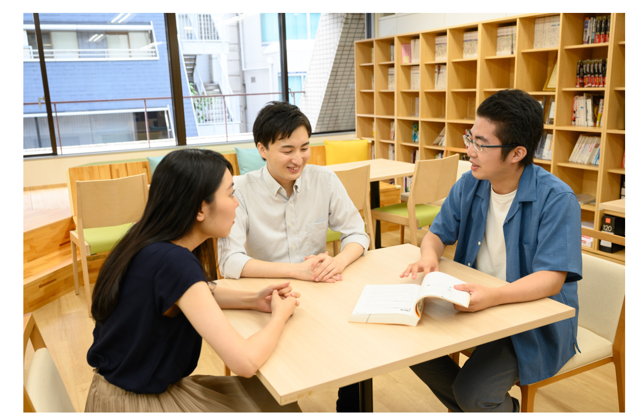 チームで課題を共に解決しています