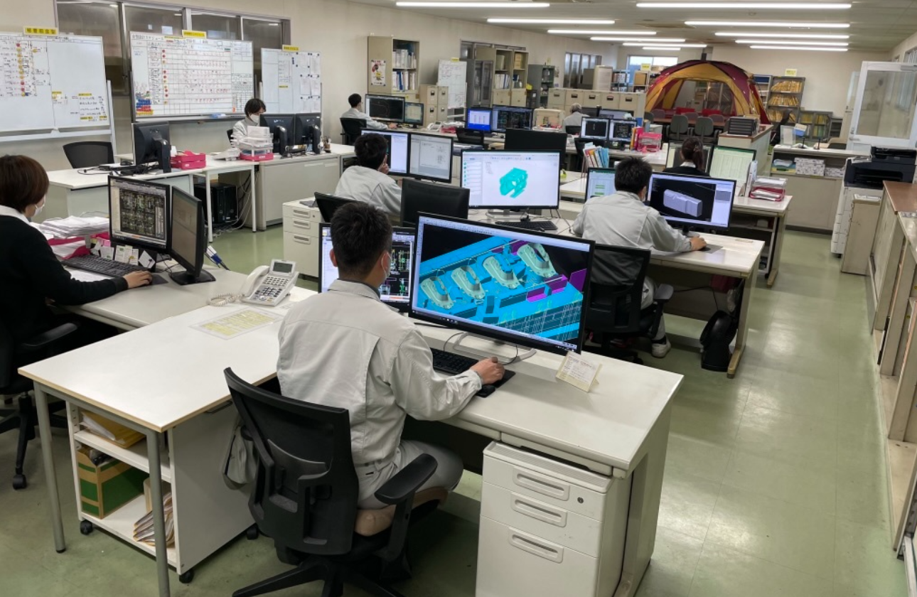 複雑高精度な自動車プレス部品開発の技術力