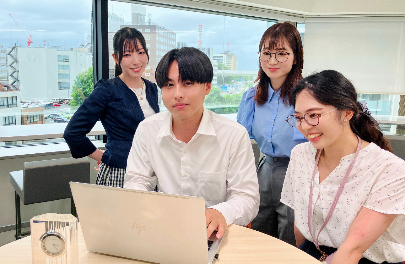 【若手から大活躍】年齢・性別関係ナシ！のキャリアパス