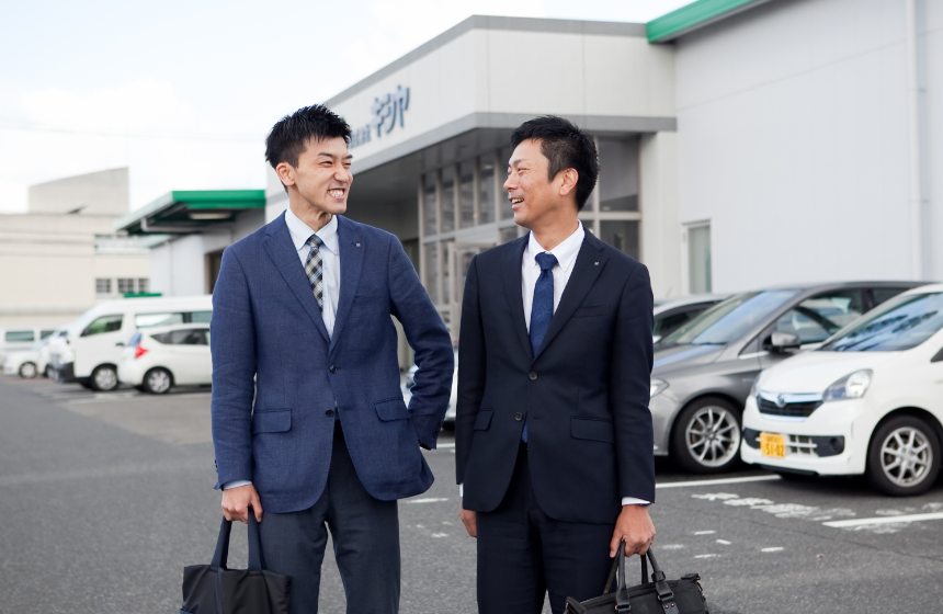 営業スタイルはチームワーク重視