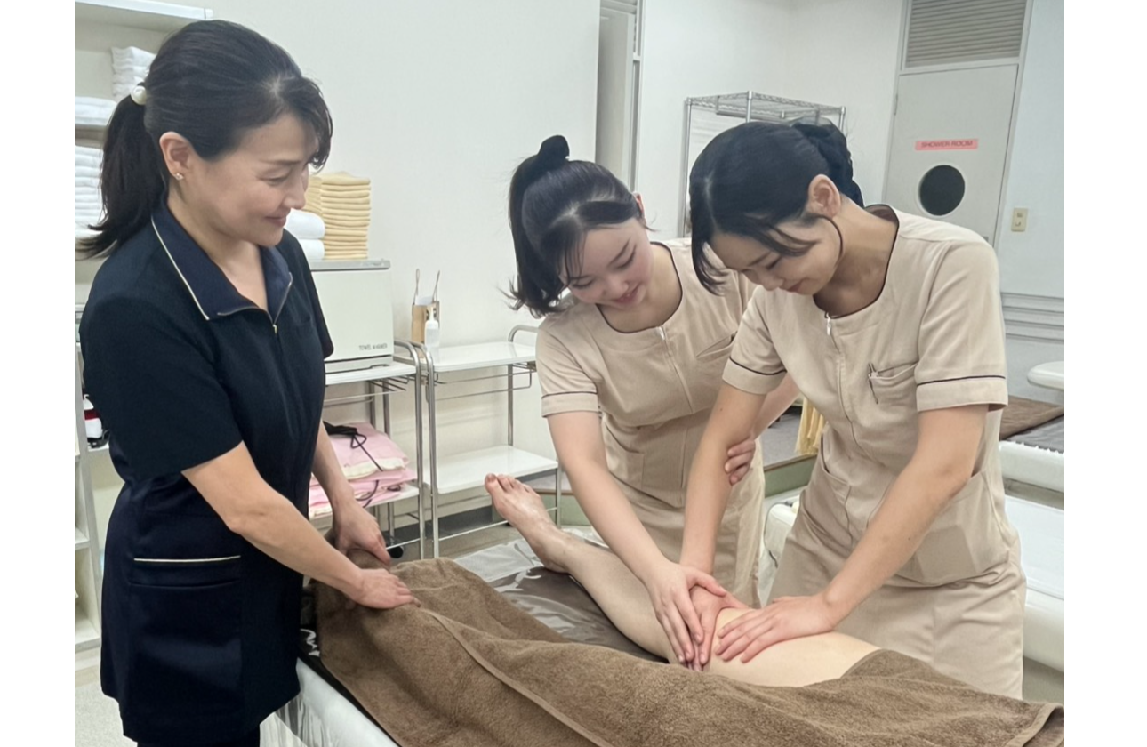 ■2名体制専属トレーナー在籍の研修センター  