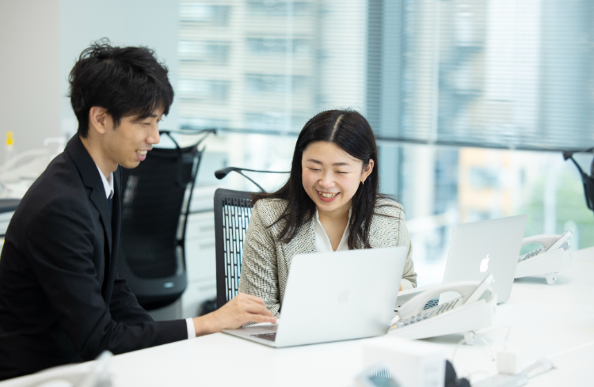 【役職者の6割以上が新卒入社】新卒採用に力を入れているからこその定着率！