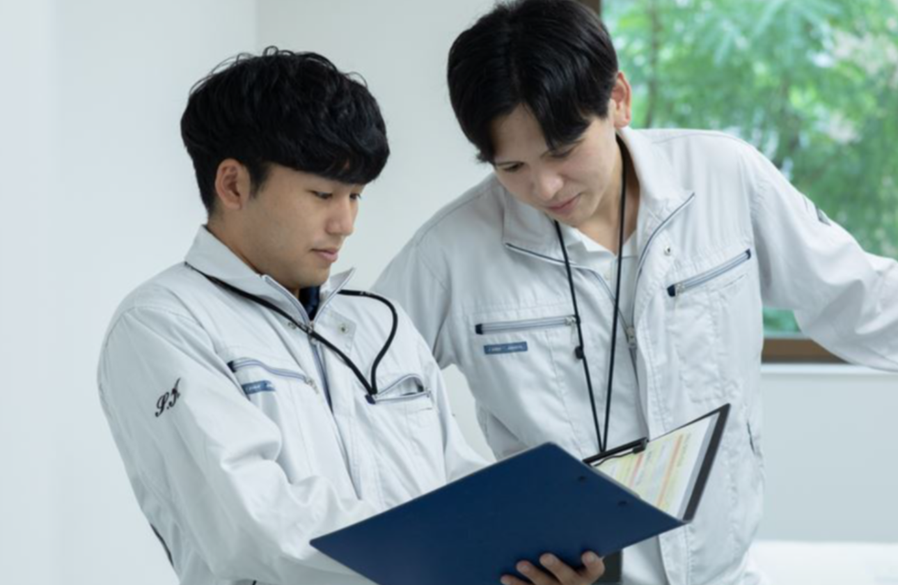 札幌鑑定の魅力3　夏・冬それぞれ作業服支給！