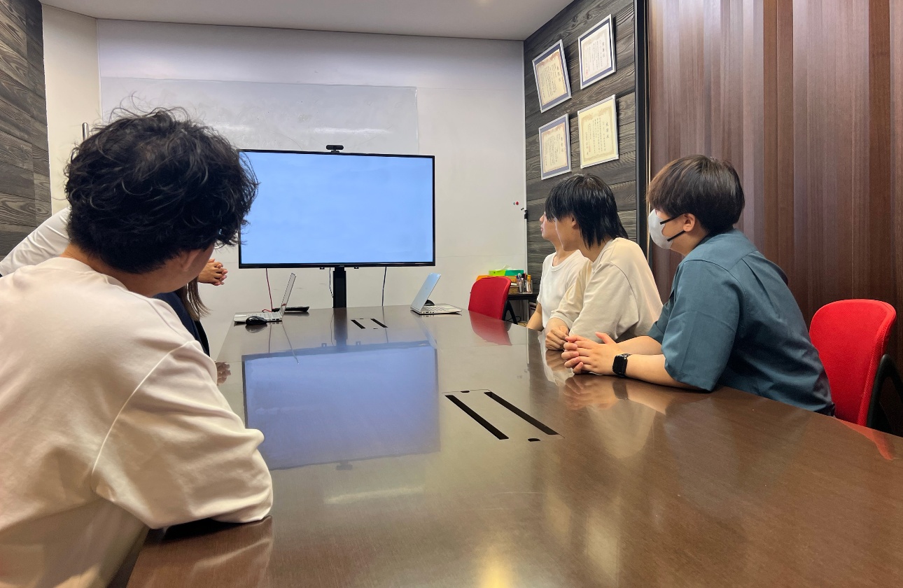 入社後の研修はみっちり3か月!だから基盤ができる!