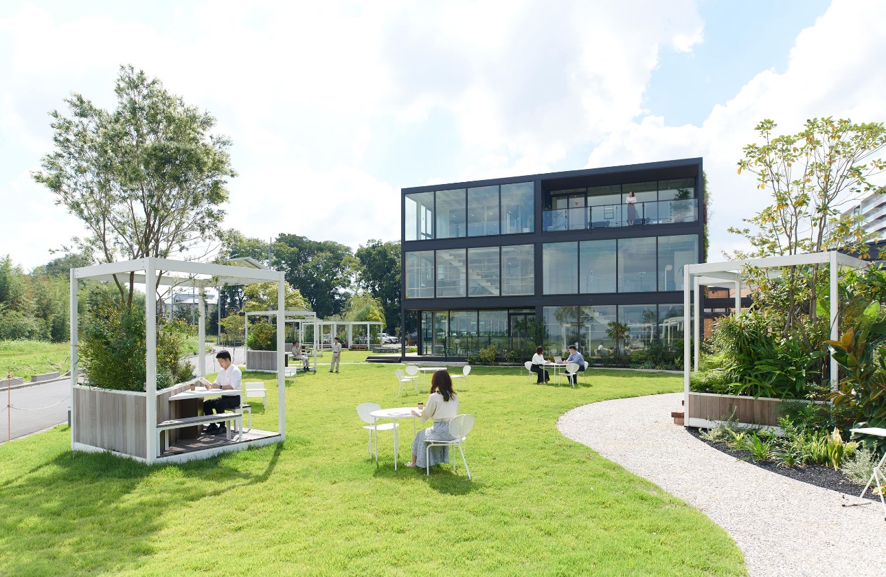 MS CAMPUSは、自社で設計した施設を社員自らが利用することで、製品・サービス開発へフィードバックしていくための学びの場です。
