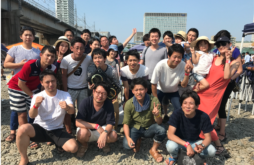 平均年齢28歳。定期的な会社イベントを開催しています。