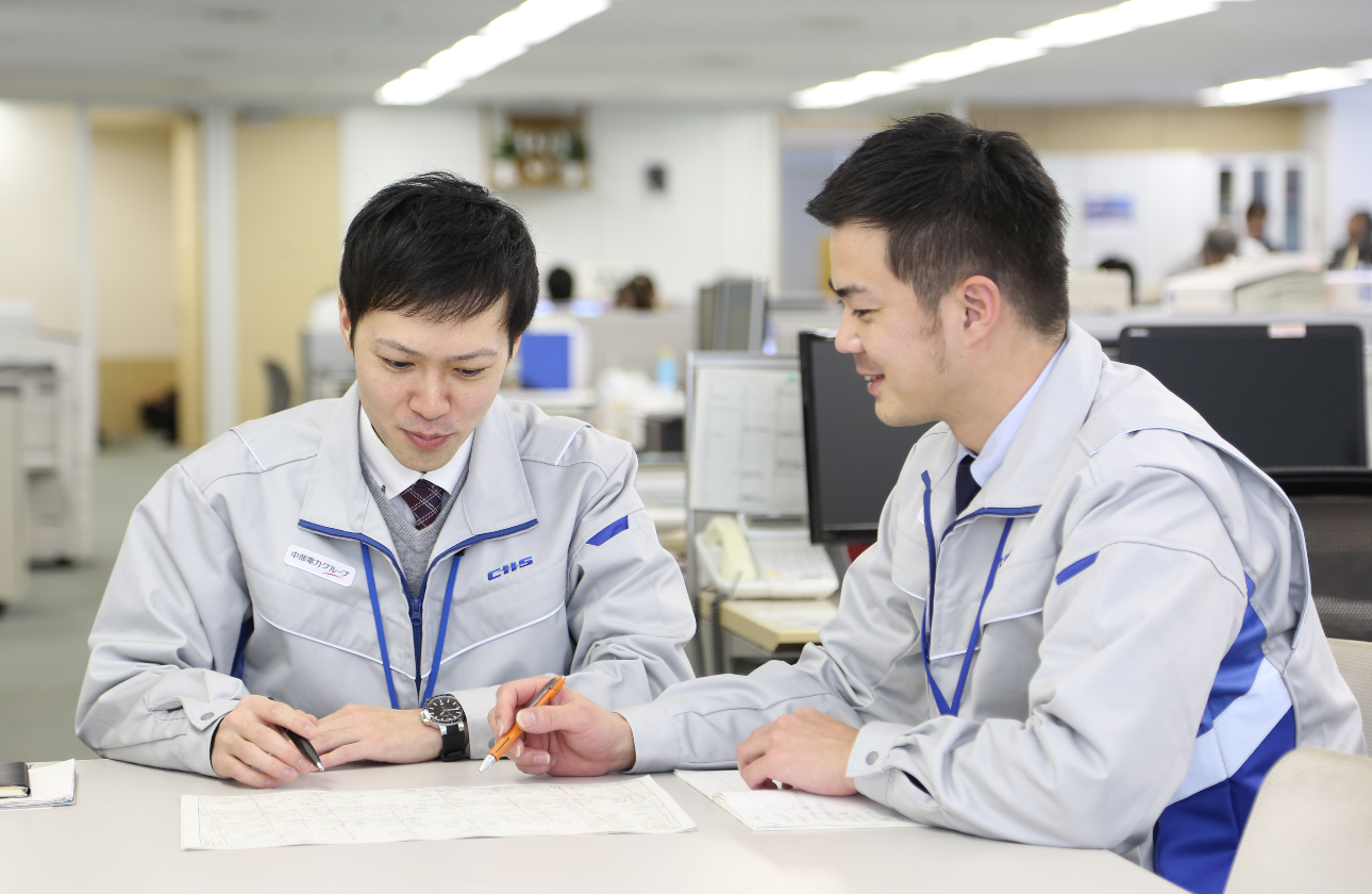 業務で必要な知識は、入社後から