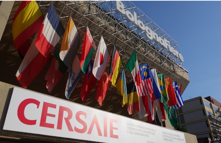 イタリアは約170社のﾀｲﾙメーカーがあり、同じEU圏内やアメリカ、アジア等世界中にタイルを輸出しています。