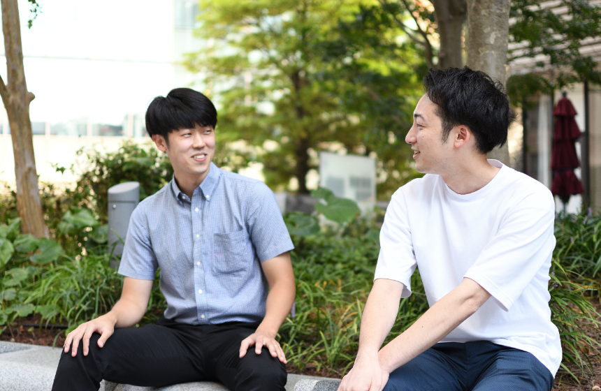 部署同士の垣根はなく、みんなで意見を出し合う風土です。
