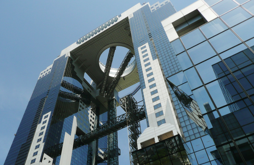 ミッション:中小企業の100年経営で、日本を元気に!