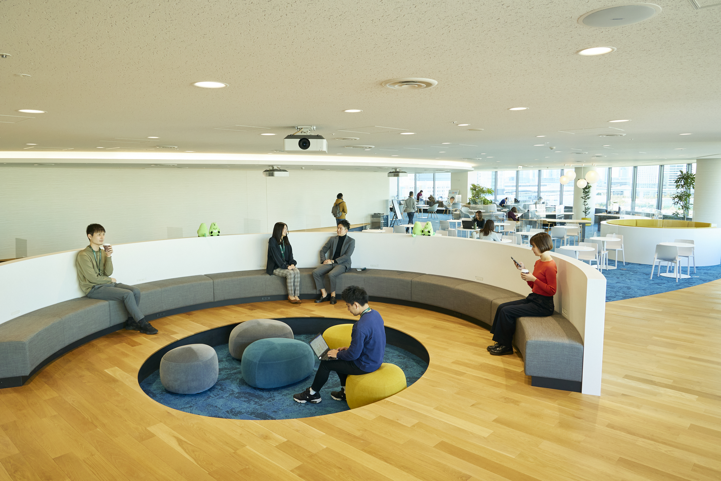 一人ひとりが描くキャリアを実現できる環境