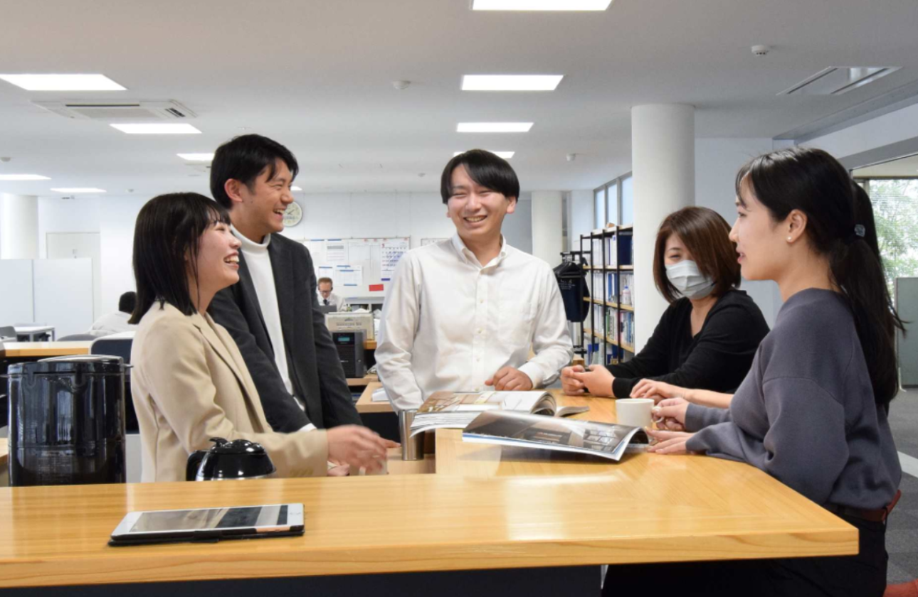 社内の様子