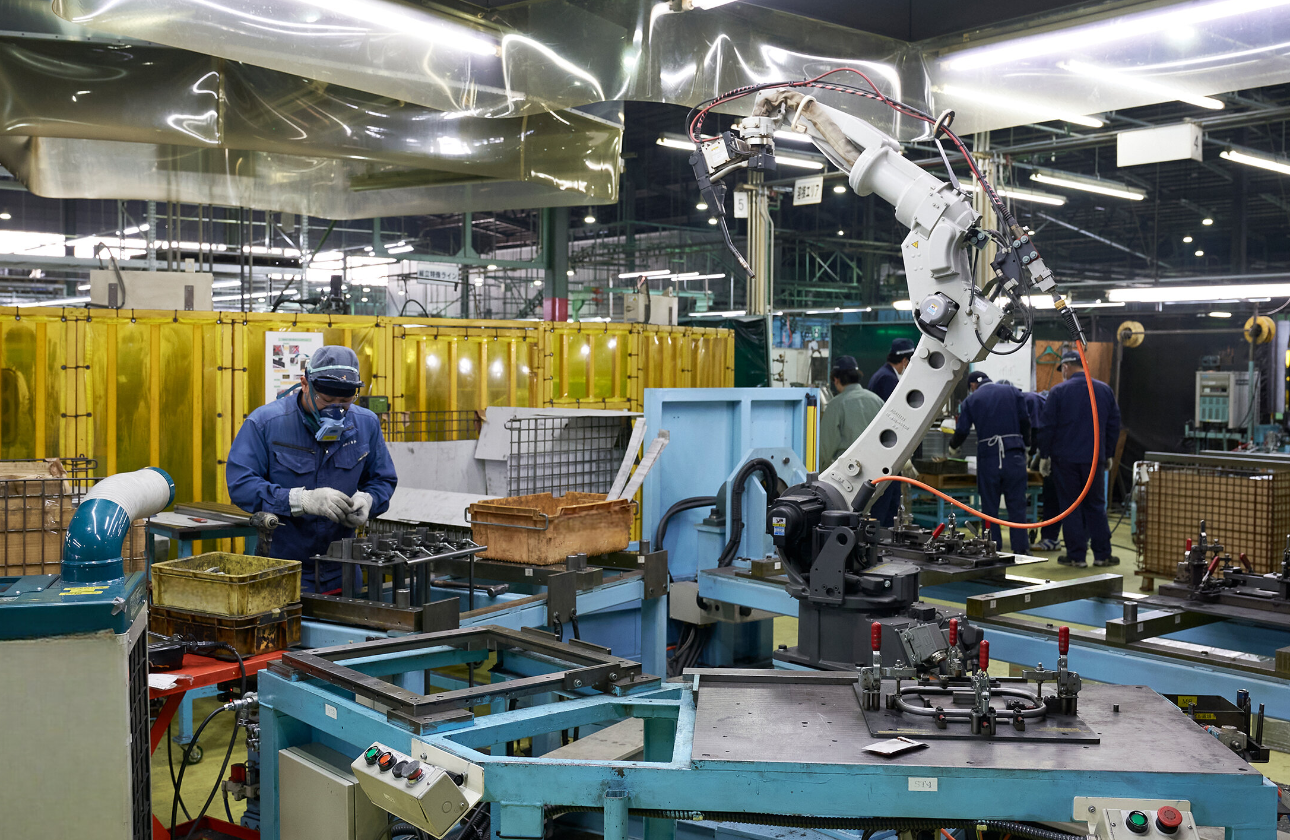 変化するニーズに対応するために新しい技術を積極的に導入