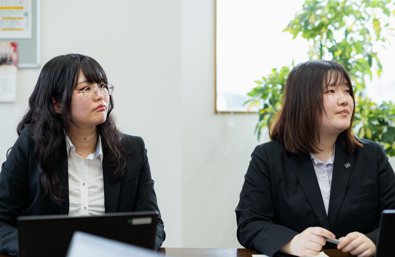 時代の変化に対応し、お客様からの期待に応えるため、 プロの集団としてお客様の成功のお手伝いをしています。