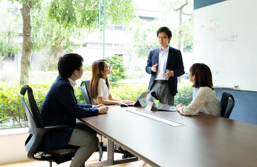 契約継続率90%以上！顧客の中にとことん入り込み、付加価値を提供する