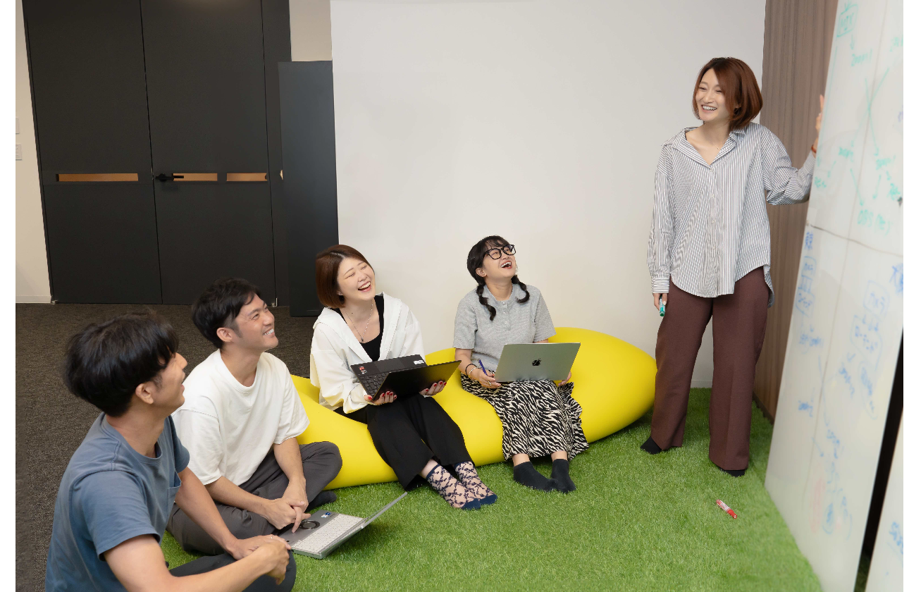 相手を尊重し、自ら学び、新しい「価値創造」ができる、そんな人を求めています!