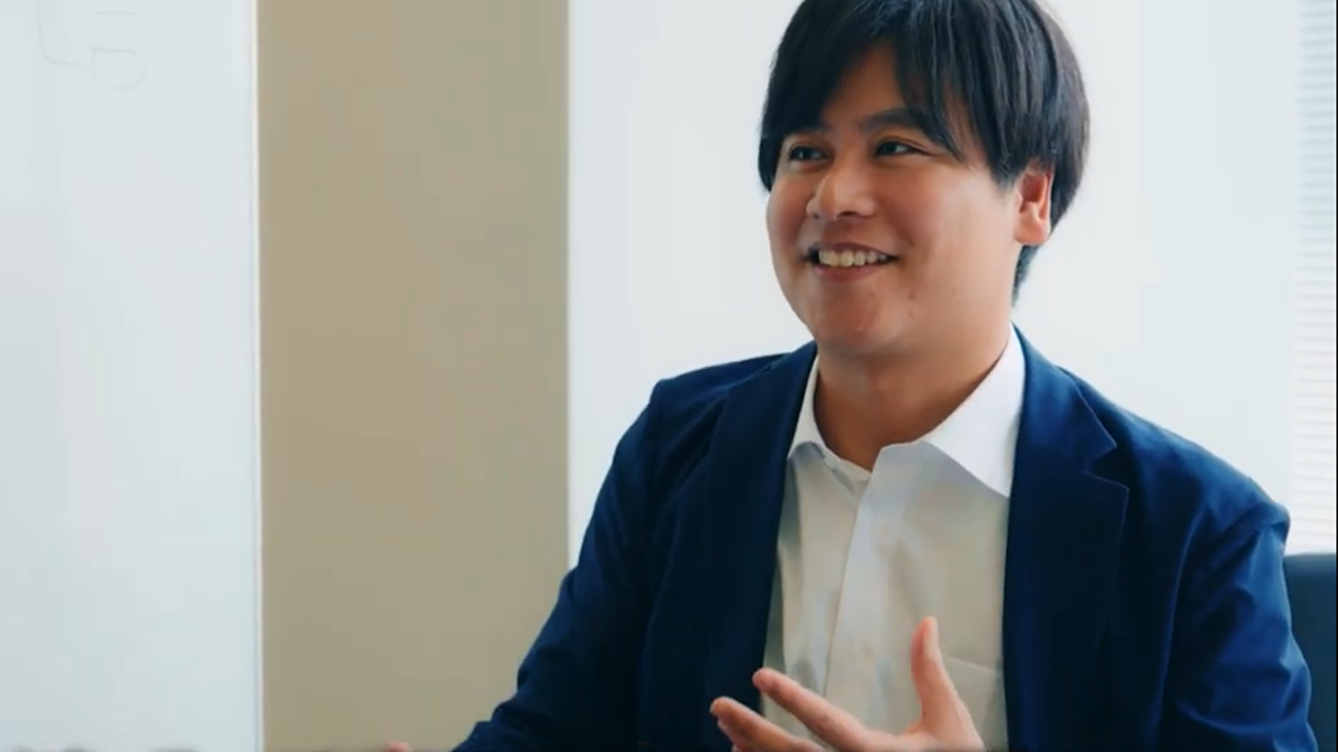 【日立コンサルティング】社員インタビュー動画|スマート社会インフラディビジョン今林亮介さん